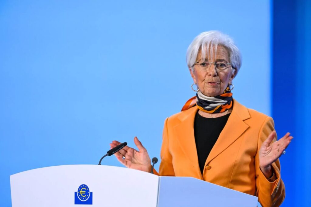 Presidentja e BQE: Euro mund të bëhet alternativë ndaj dollarit